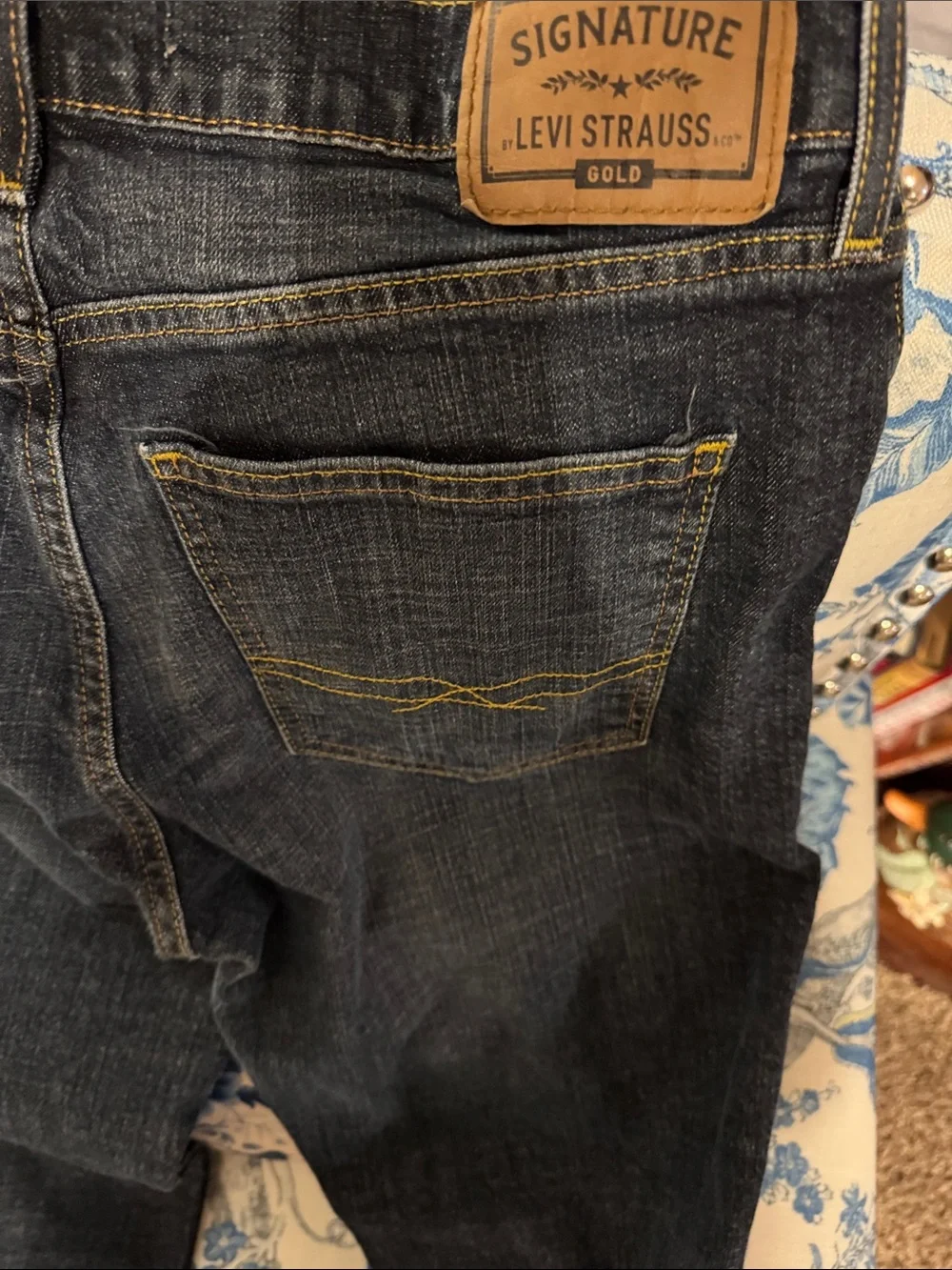 Classic Men's Dark Wash Levi’s Strauss Signature Jeans Straight Fit Size W32 L34